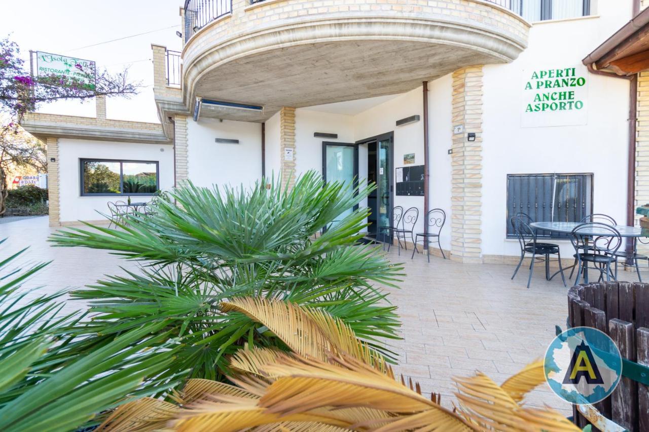 Isola Felice Hotel Silvi Paese Kültér fotó