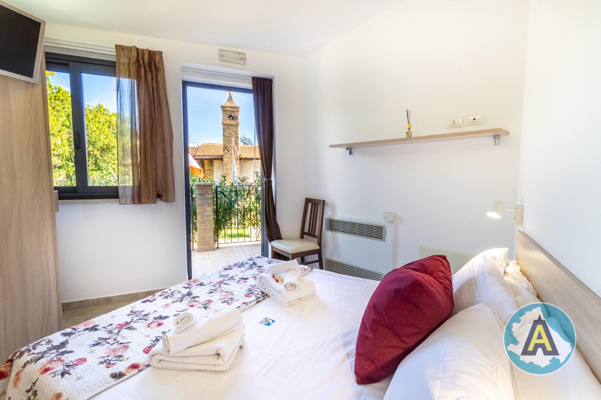 Isola Felice Hotel Silvi Paese Kültér fotó