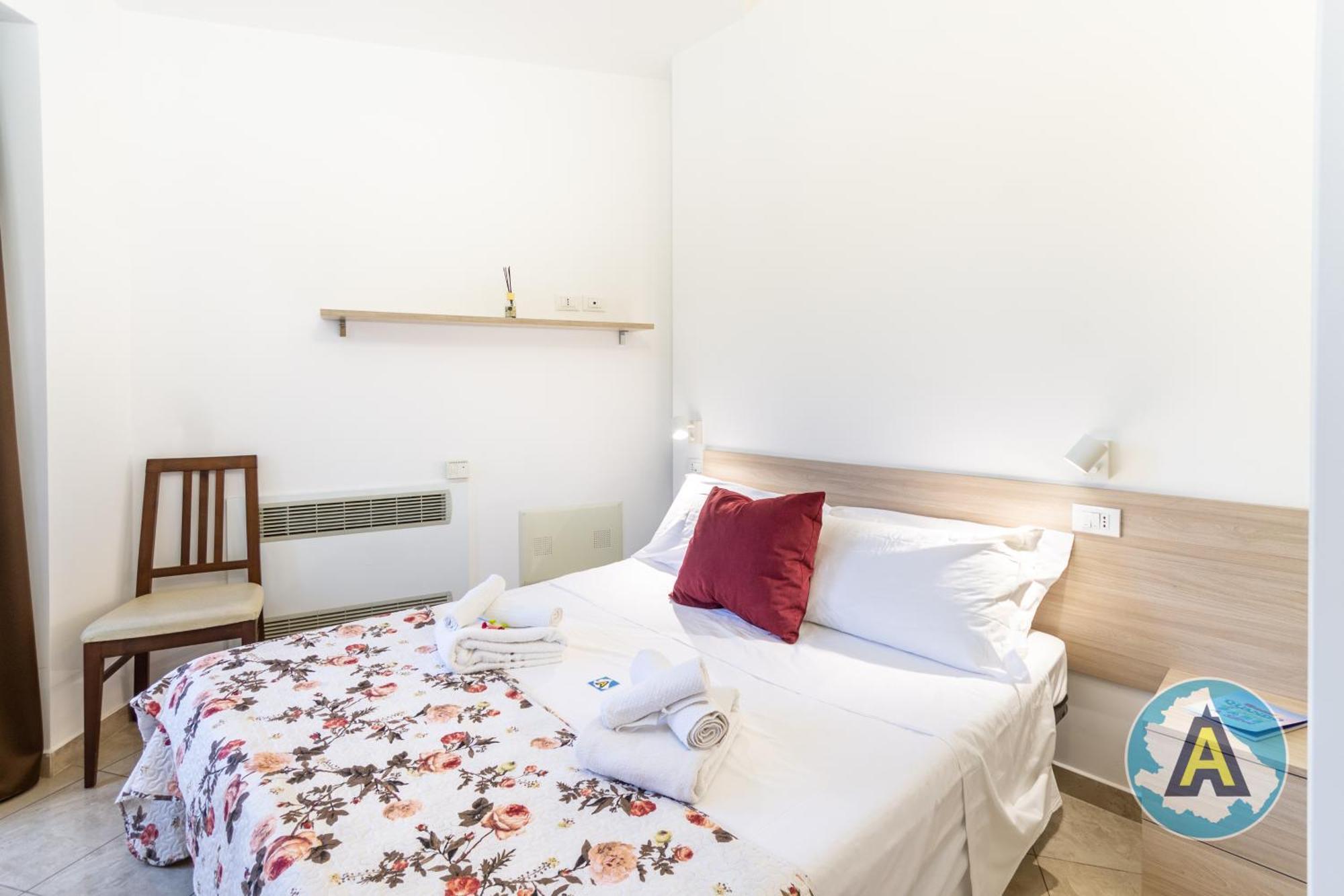 Isola Felice Hotel Silvi Paese Kültér fotó